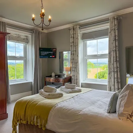 High House Cottage, In A Rural Setting With Garden, Bbq & Hot Tub *